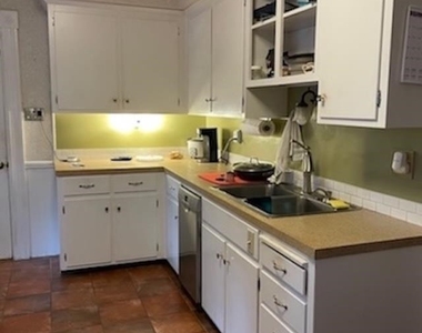 240 Sagamore - Photo Thumbnail 6