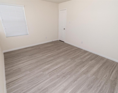 12718 Rio Brazos Street - Photo Thumbnail 10