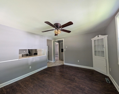 65 Perry - Photo Thumbnail 6
