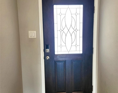 8519 Golden Field Drive - Photo Thumbnail 1