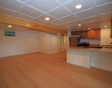 18 Holts Point - Photo Thumbnail 7