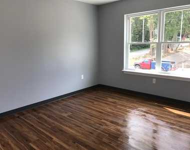 10 East Ridge - Photo Thumbnail 15