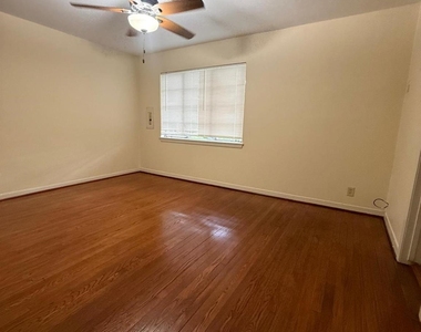 5615 Arboles Drive - Photo Thumbnail 20