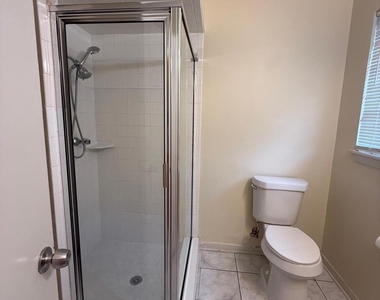 5615 Arboles Drive - Photo Thumbnail 15