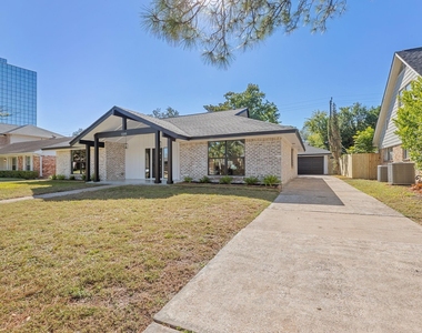 12315 Barryknoll Lane - Photo Thumbnail 9