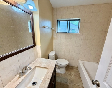 2209 20th Avenue - Photo Thumbnail 12
