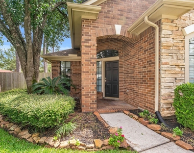 13931 Carrington Lane - Photo Thumbnail 2