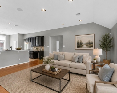 13931 Carrington Lane - Photo Thumbnail 7