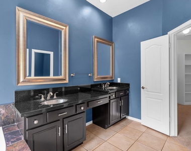 13931 Carrington Lane - Photo Thumbnail 26