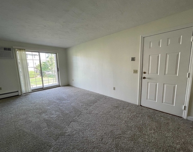 385 Huse - Photo Thumbnail 14