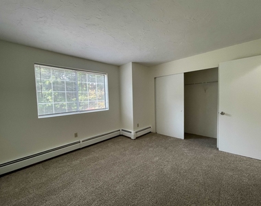 385 Huse - Photo Thumbnail 30