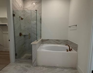 24126 Prairie Crabapple Court - Photo Thumbnail 4