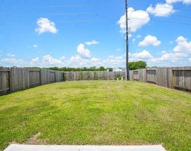 8627 Vacek Crossing Way - Photo Thumbnail 22
