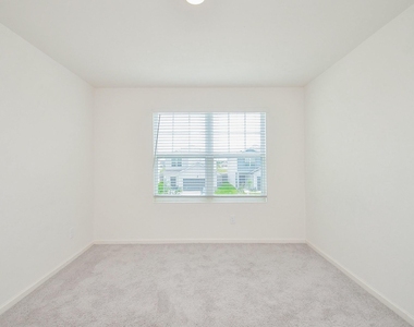 8627 Vacek Crossing Way - Photo Thumbnail 17