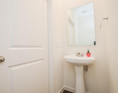 8627 Vacek Crossing Way - Photo Thumbnail 20