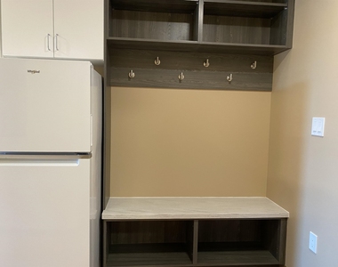 83 Hanover - Photo Thumbnail 9