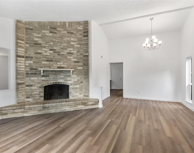 22822 Melham Lane - Photo Thumbnail 4