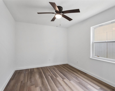 22822 Melham Lane - Photo Thumbnail 14