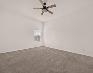 3242 Spanish Oak Lane - Photo Thumbnail 27