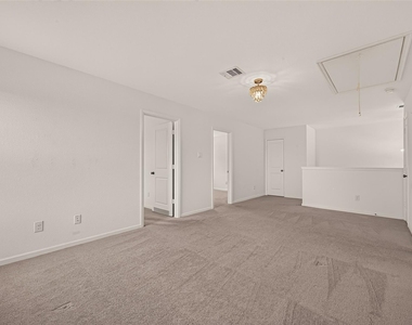 3242 Spanish Oak Lane - Photo Thumbnail 16