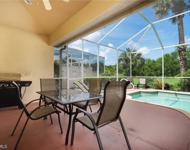 5815 Persimmon Way - Photo Thumbnail 19