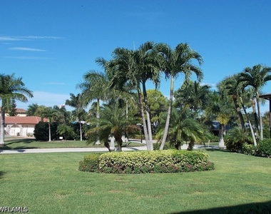 4200 Belair Lane - Photo Thumbnail 12
