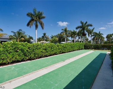 4200 Belair Lane - Photo Thumbnail 16