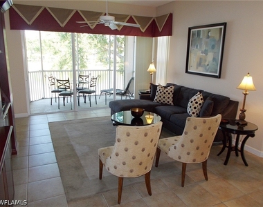 2444 Ravenna Boulevard - Photo Thumbnail 1
