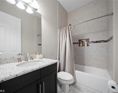 2866 Cinnamon Bay Circle - Photo Thumbnail 14
