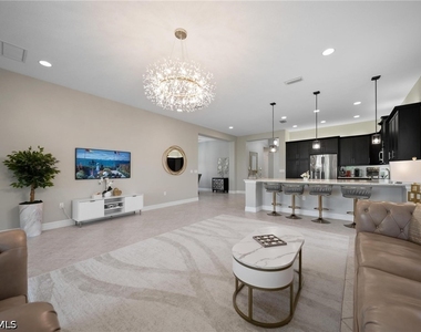 2866 Cinnamon Bay Circle - Photo Thumbnail 21