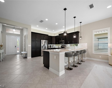 2866 Cinnamon Bay Circle - Photo Thumbnail 23