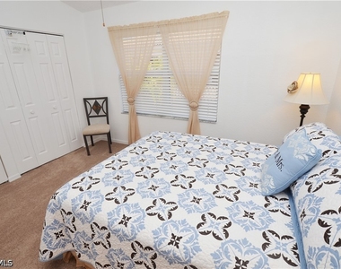 1044 Woodshire Lane - Photo Thumbnail 17