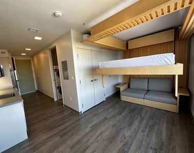 409 Elm - Photo Thumbnail 8