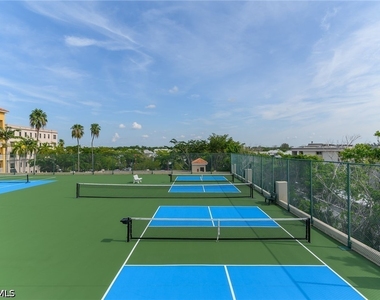 451 Bayfront Place - Photo Thumbnail 34