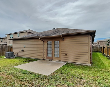 12318 Wavecrest Road - Photo Thumbnail 15