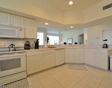 8990 Palmas Grandes Boulevard - Photo Thumbnail 10
