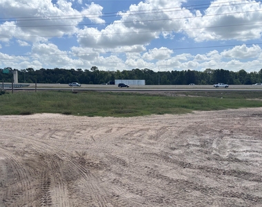 26356 E Holly Lane - Photo Thumbnail 6