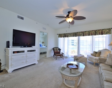 10000 Maddox Lane - Photo Thumbnail 5