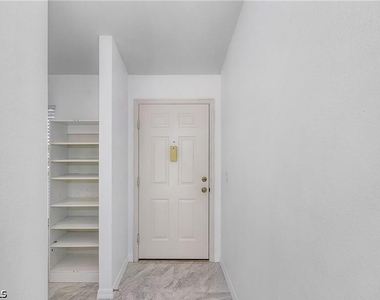 3250 Cypress Glen Way - Photo Thumbnail 19