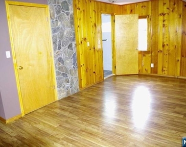 31 Brook - Photo Thumbnail 8