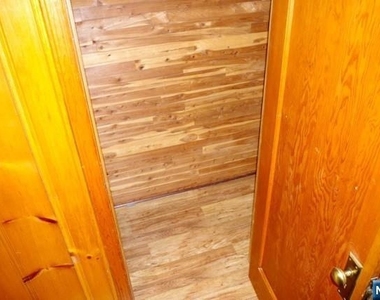 31 Brook - Photo Thumbnail 9