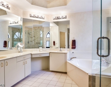 6500 Valen Way - Photo Thumbnail 17