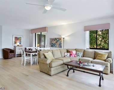 6500 Valen Way - Photo Thumbnail 4