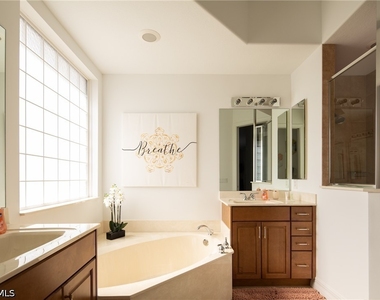 982 Tivoli Court - Photo Thumbnail 28