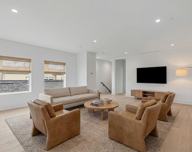824 Malone Street - Photo Thumbnail 25