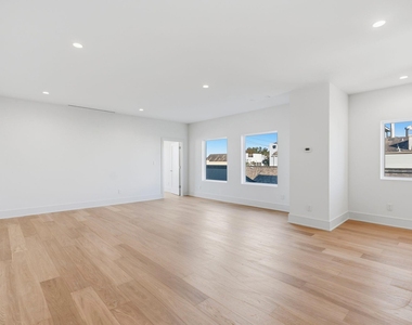 824 Malone Street - Photo Thumbnail 26