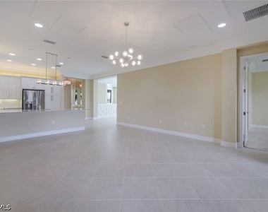 13350 Coronado Drive - Photo Thumbnail 5