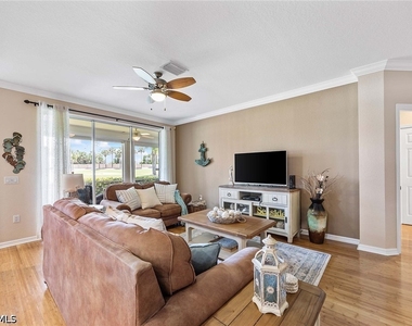 7000 Pinnacle Lane - Photo Thumbnail 4