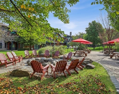 11 Maple - Photo Thumbnail 25