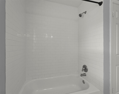 1019 Sugar Mountain Court - Photo Thumbnail 18